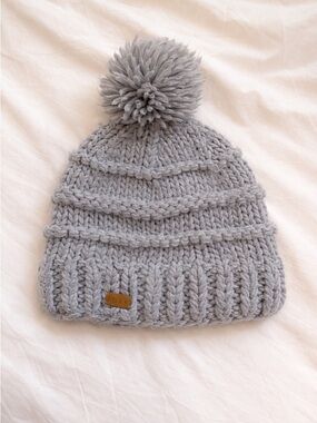 Roxy grey knit pom beanie (one size)